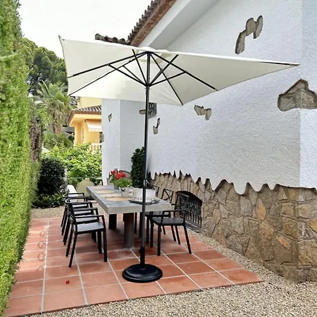 Holiday home Arenda Coral Pino Alto *
